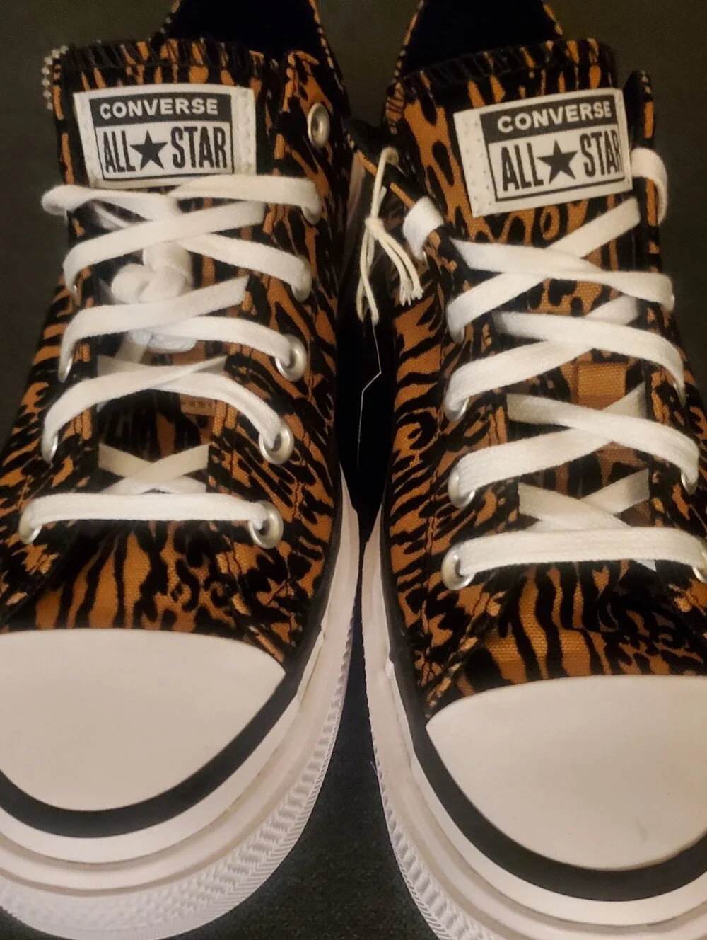 Converse All Stars  Leopard Print Double Stack Platform Low Top  Sneaker UNISEX - Picture 6 of 11